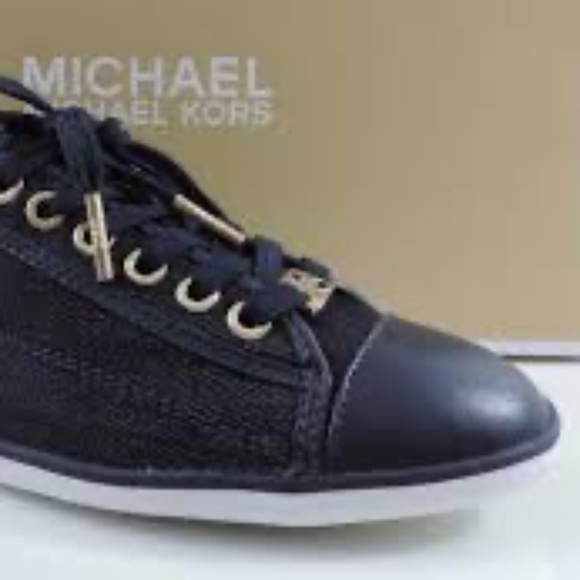 NIB Michael Kors Kristy Lace-Up Low-Top Sneaker, DENIM - Picture 1 of 3